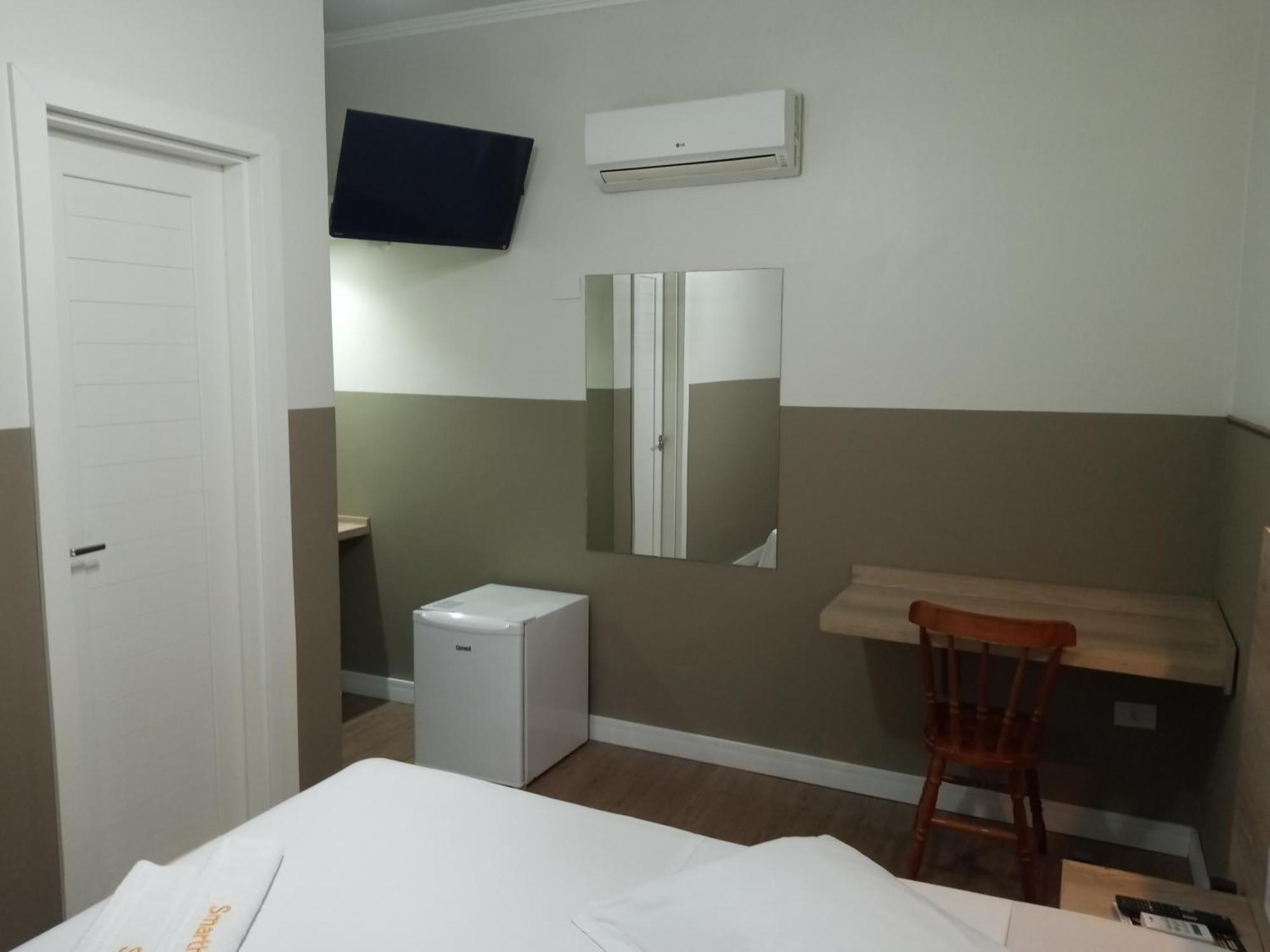Smart Hotel Registro  Phòng bức ảnh