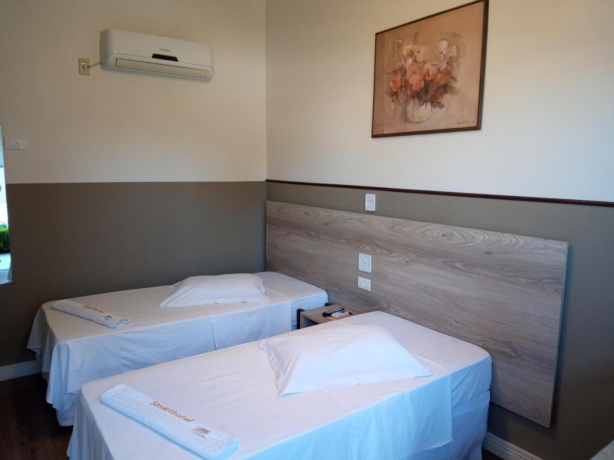 Smart Hotel Registro  Phòng bức ảnh
